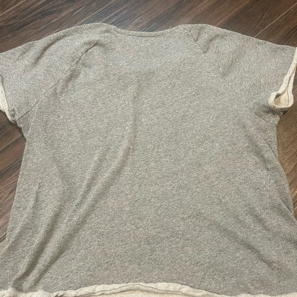 The Loft tee - Picture 3 of 3